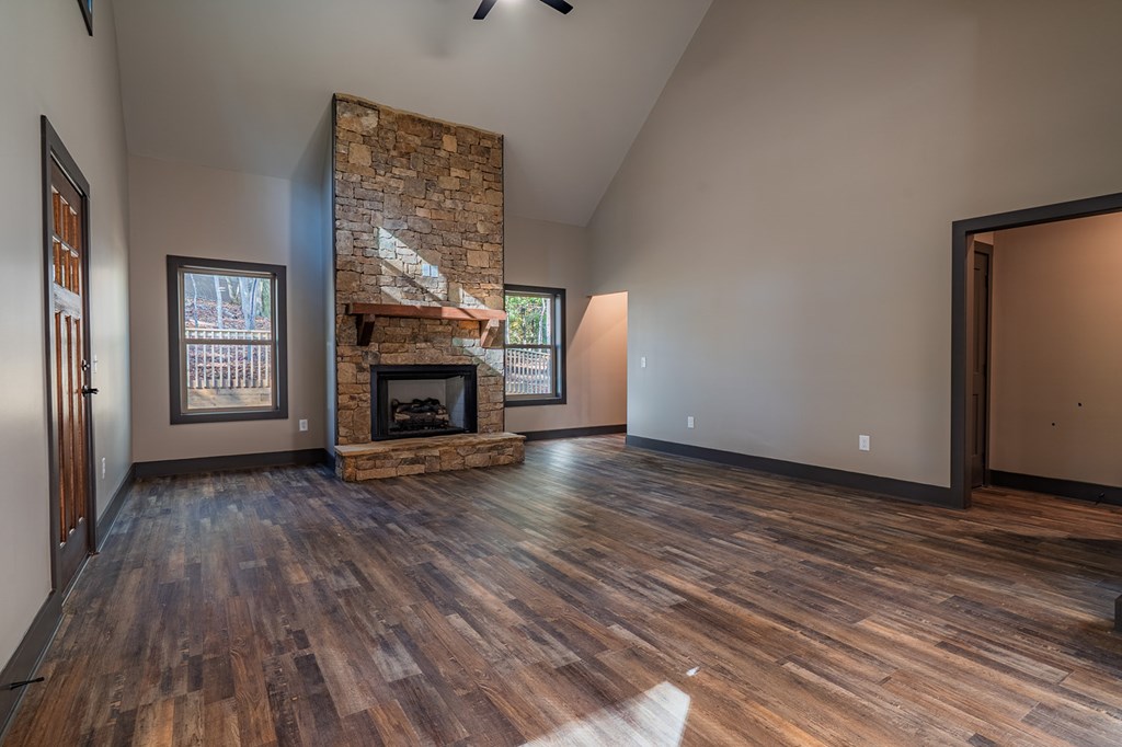 54 Huron Circle