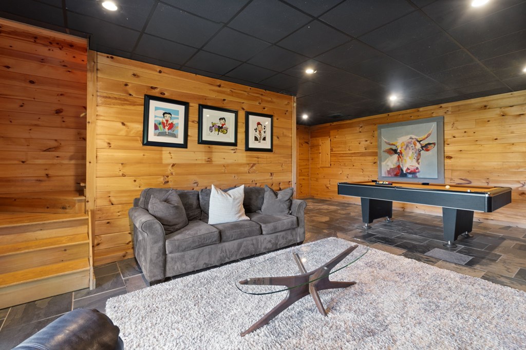 161 Huntington Way