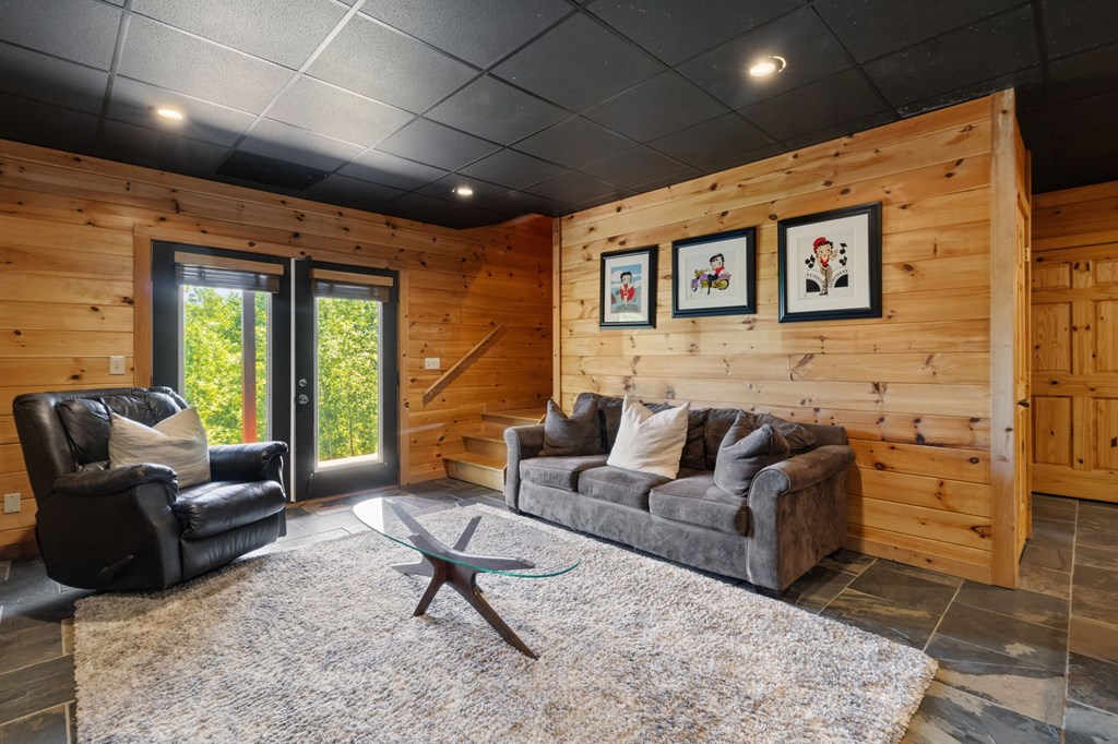 161 Huntington Way