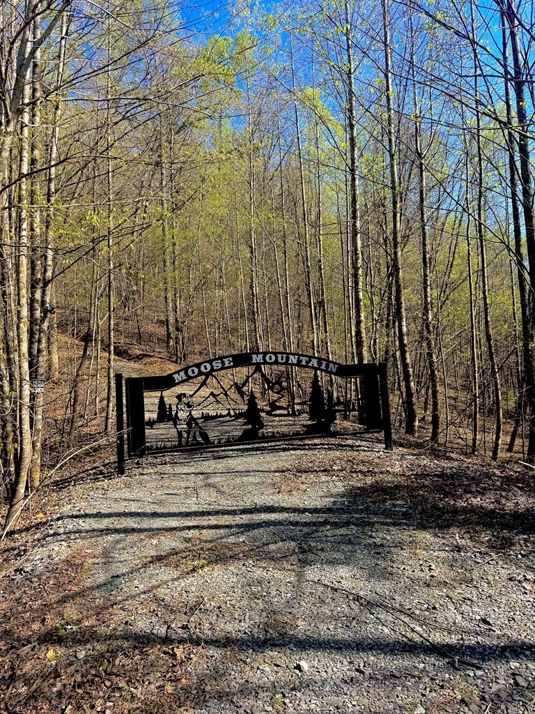 29 AC Hidden Valley Drive