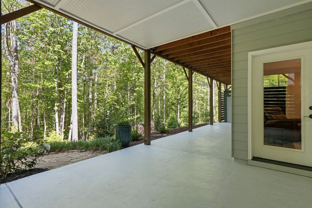824 Bridge Road