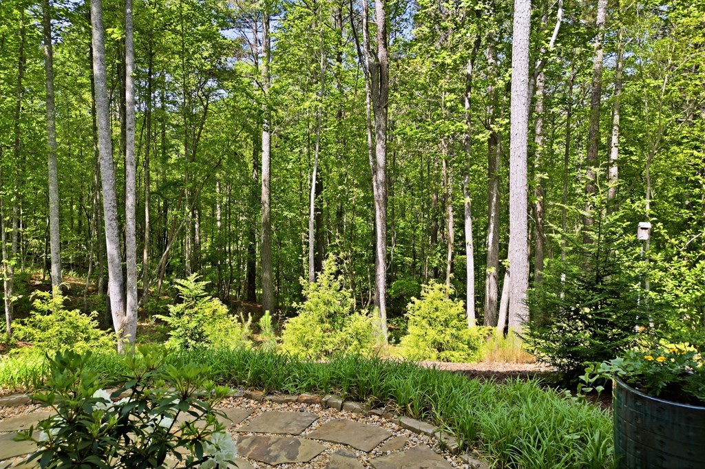 824 Bridge Road