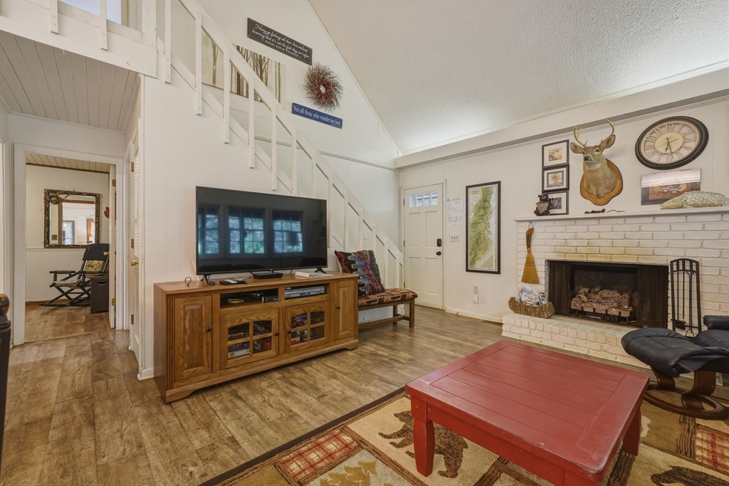 53 Laurel Ridge Drive