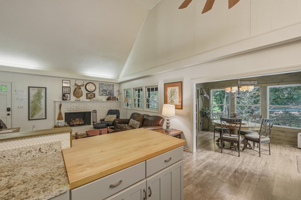 53 Laurel Ridge Drive