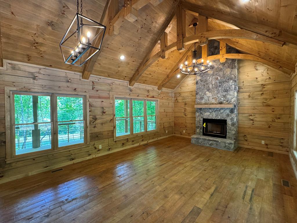 85 Moreland Trail