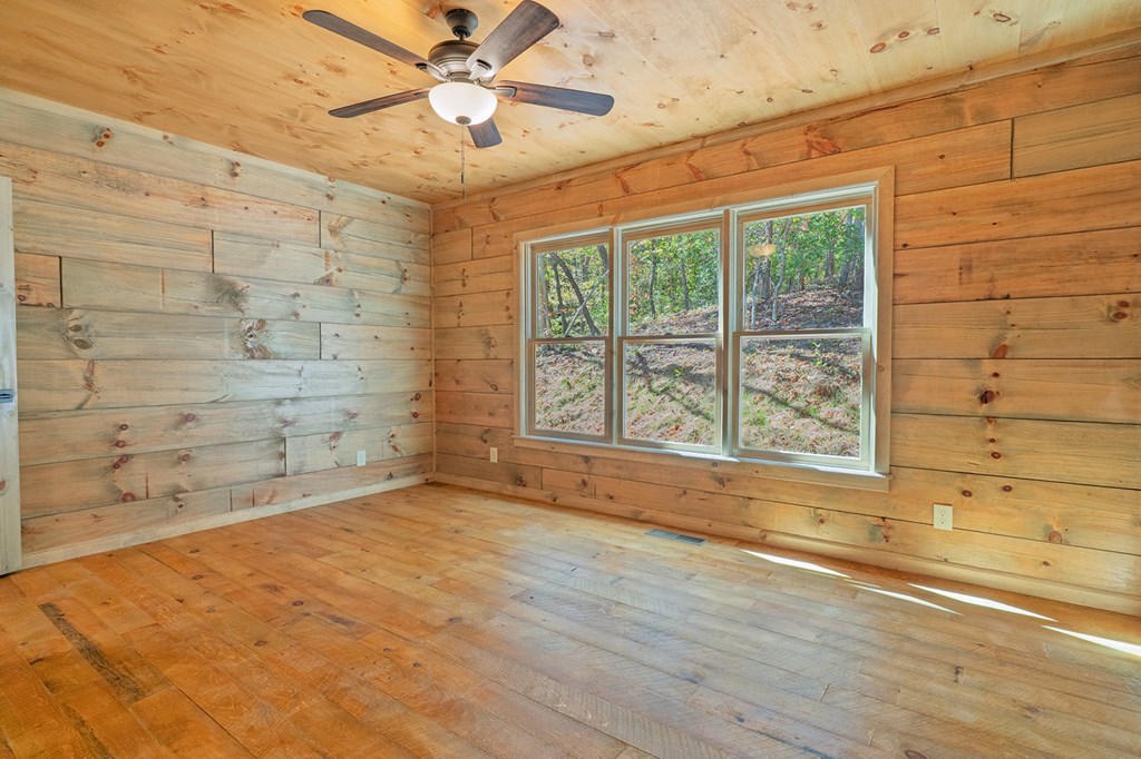 85 Moreland Trail