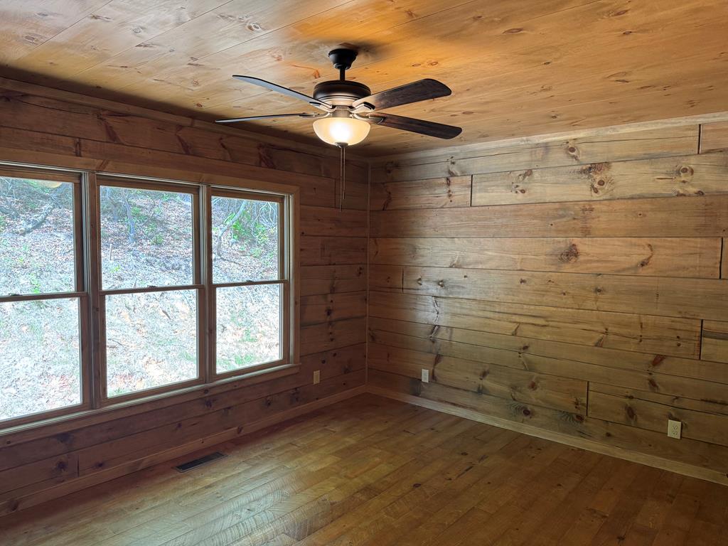85 Moreland Trail
