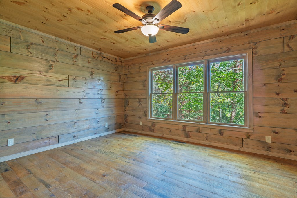 85 Moreland Trail
