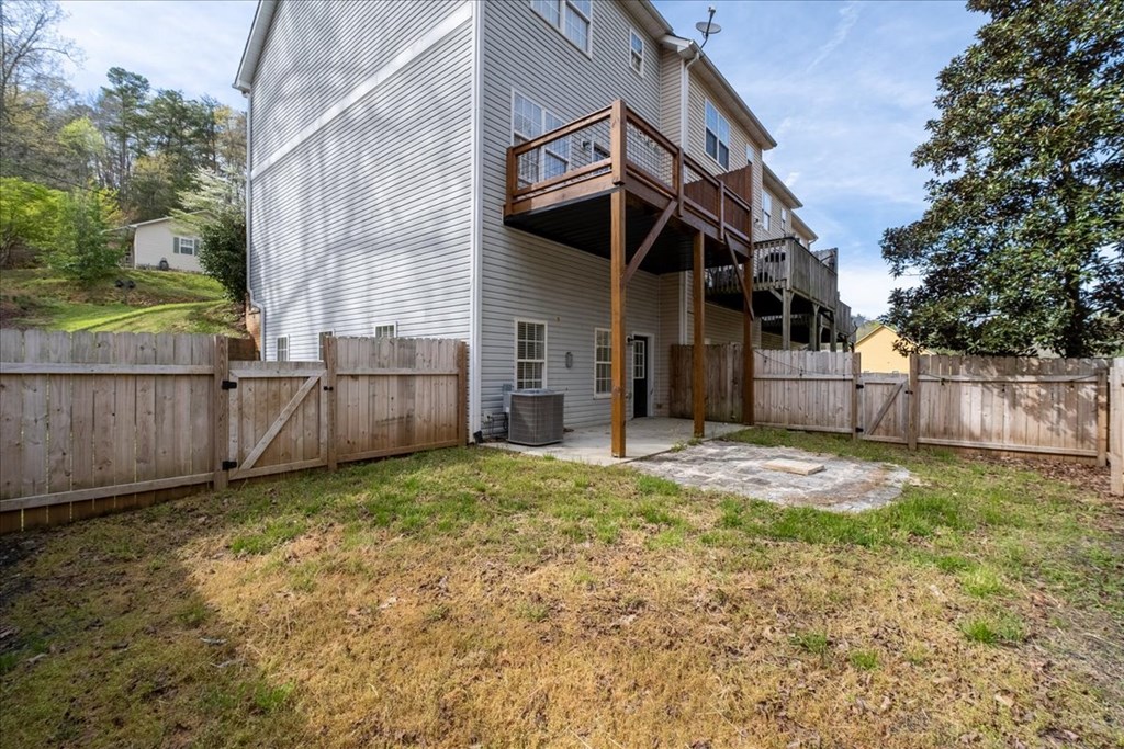 176 Ridgehaven Trail