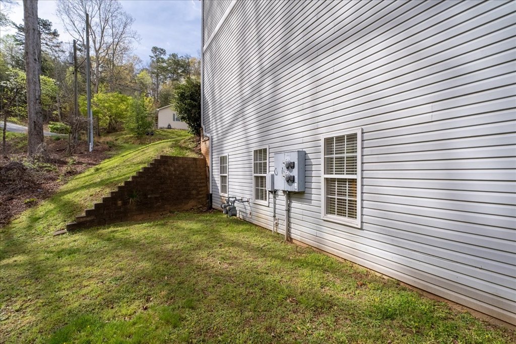 176 Ridgehaven Trail