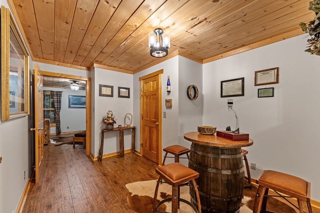 4396 W Hwy 382