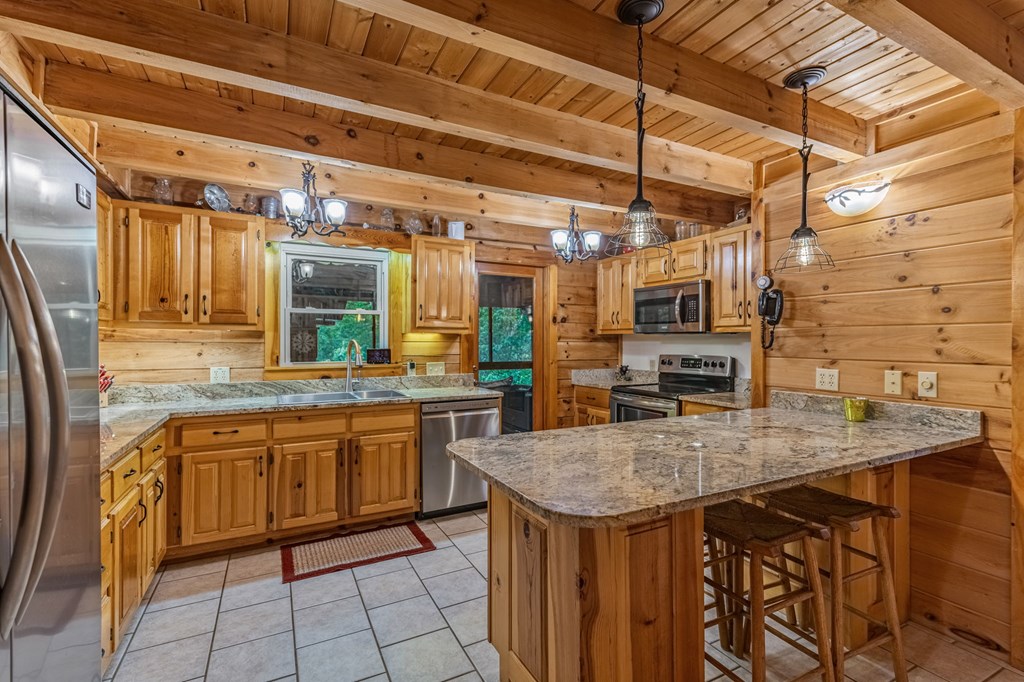 4396 W Hwy 382