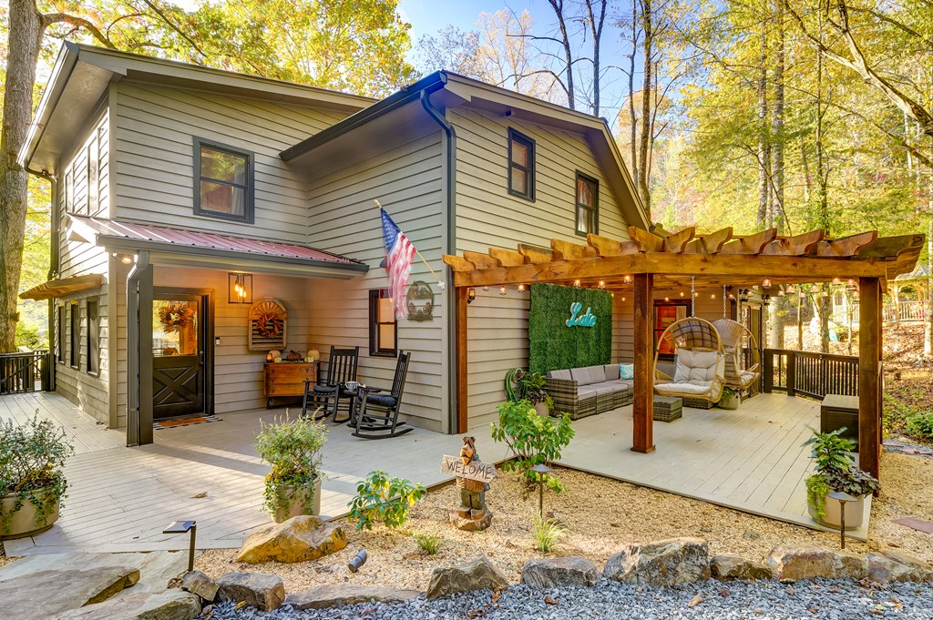 28 Rowland Pointe