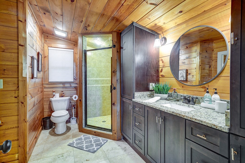 28 Rowland Pointe