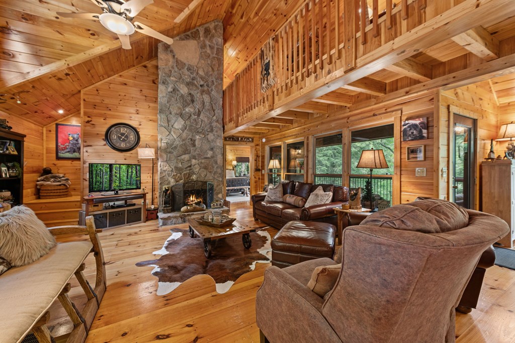 329 Blackberry Falls Lane