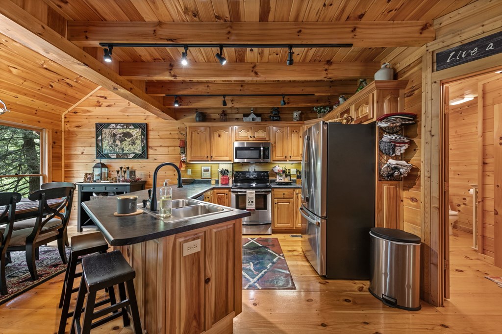 329 Blackberry Falls Lane