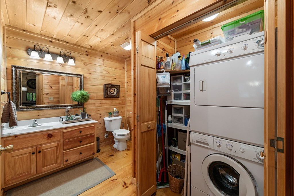 329 Blackberry Falls Lane