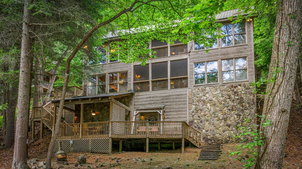 329 Blackberry Falls Lane
