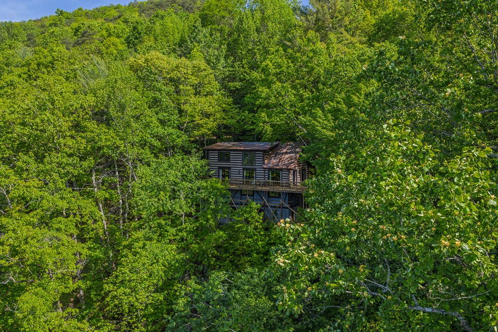 1049 Rockwater Road