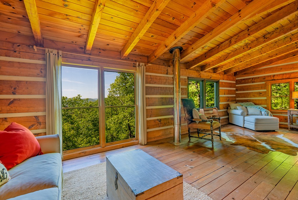 1049 Rockwater Road