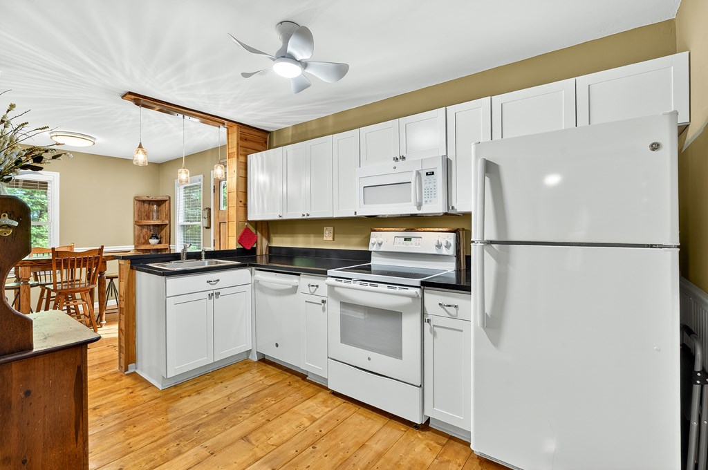 747 Mountain Oak Road