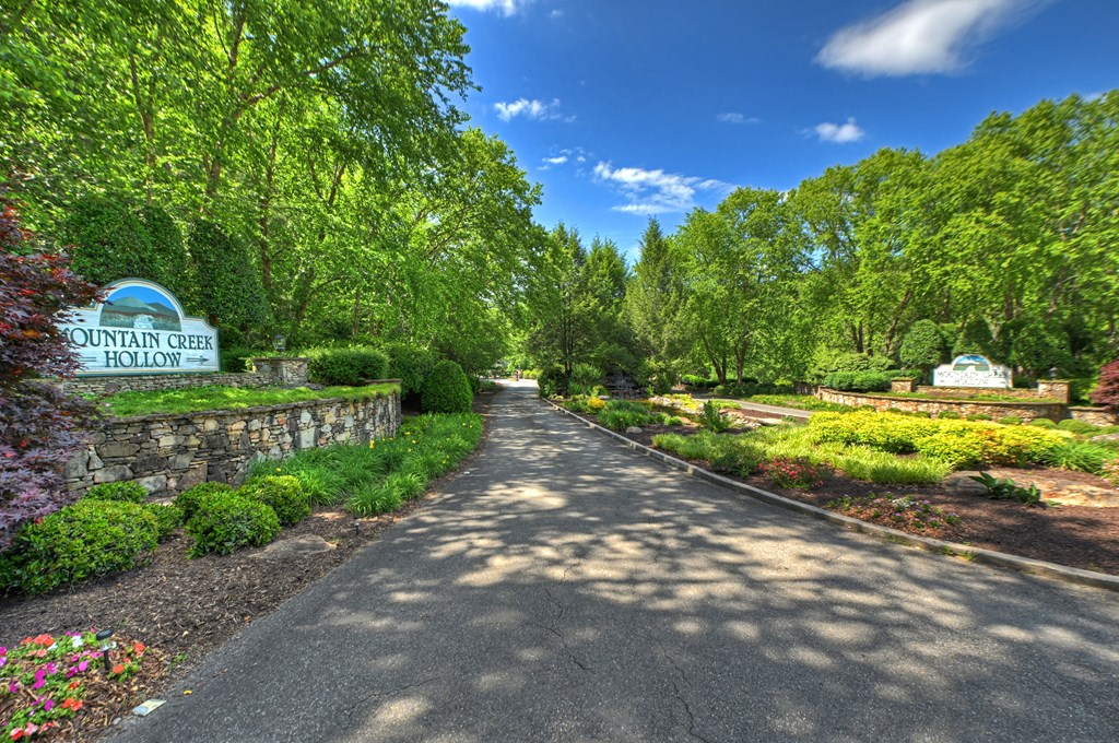 Lot 106 Mountain Creek Hollow Drive