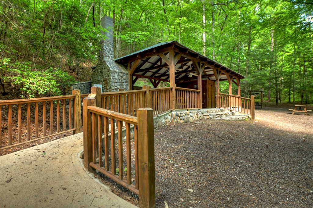Lot 106 Mountain Creek Hollow Drive