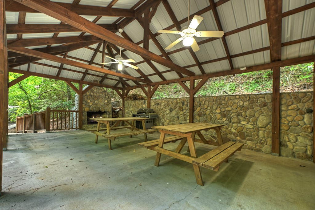 Lot 106 Mountain Creek Hollow Drive