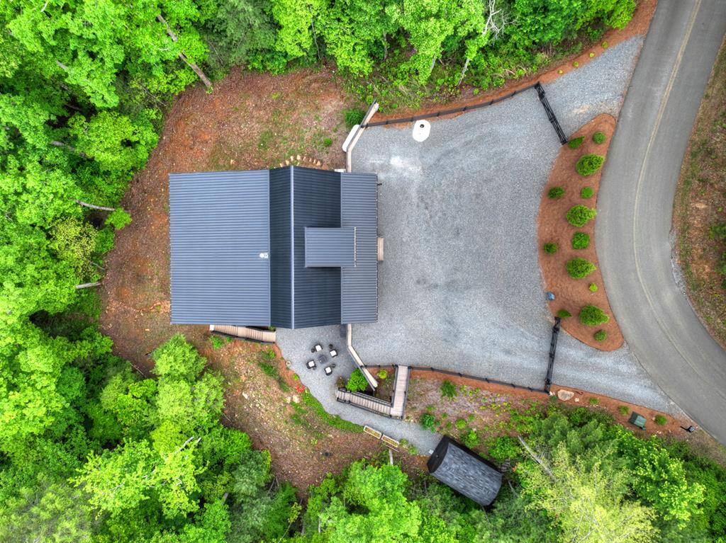 819 Hap Holt Road