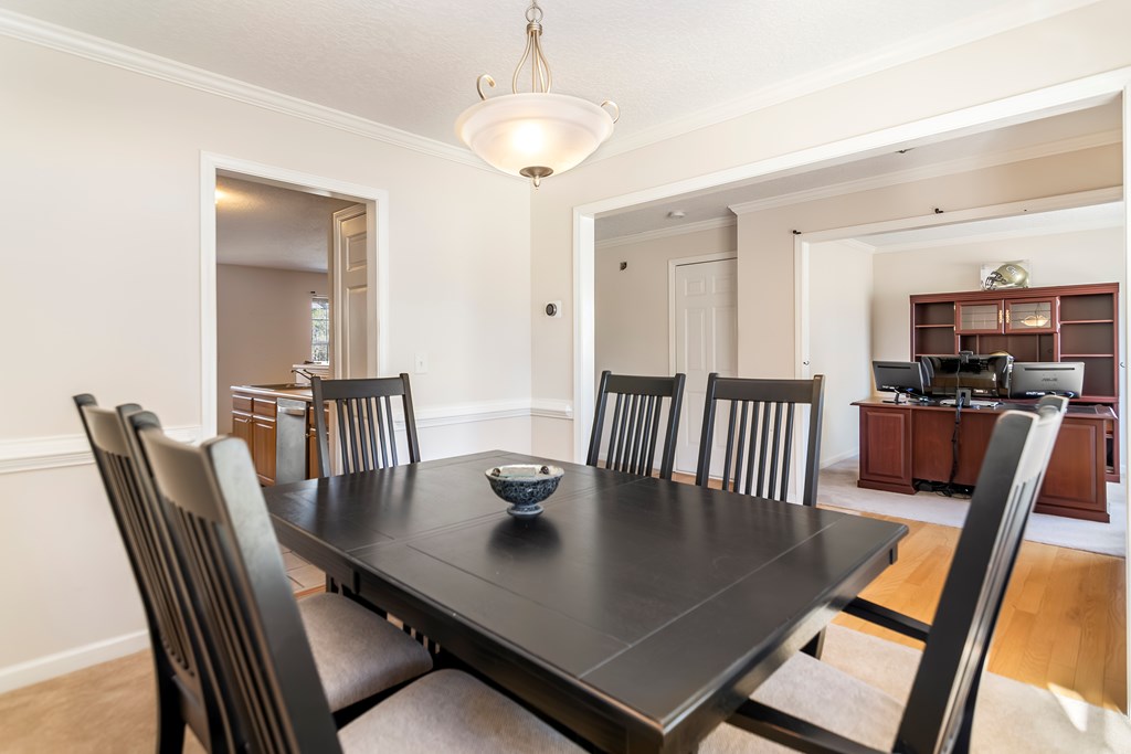 8810 Brookhurst Trl
