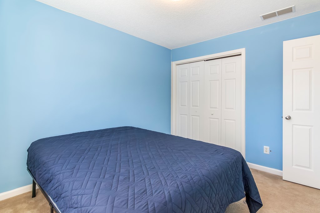 8810 Brookhurst Trl