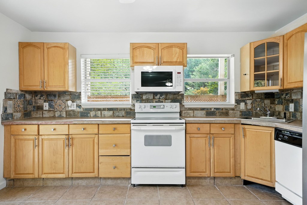 27 Twin Brook Drive