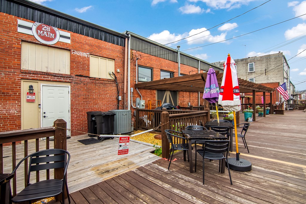 28 N Main Street