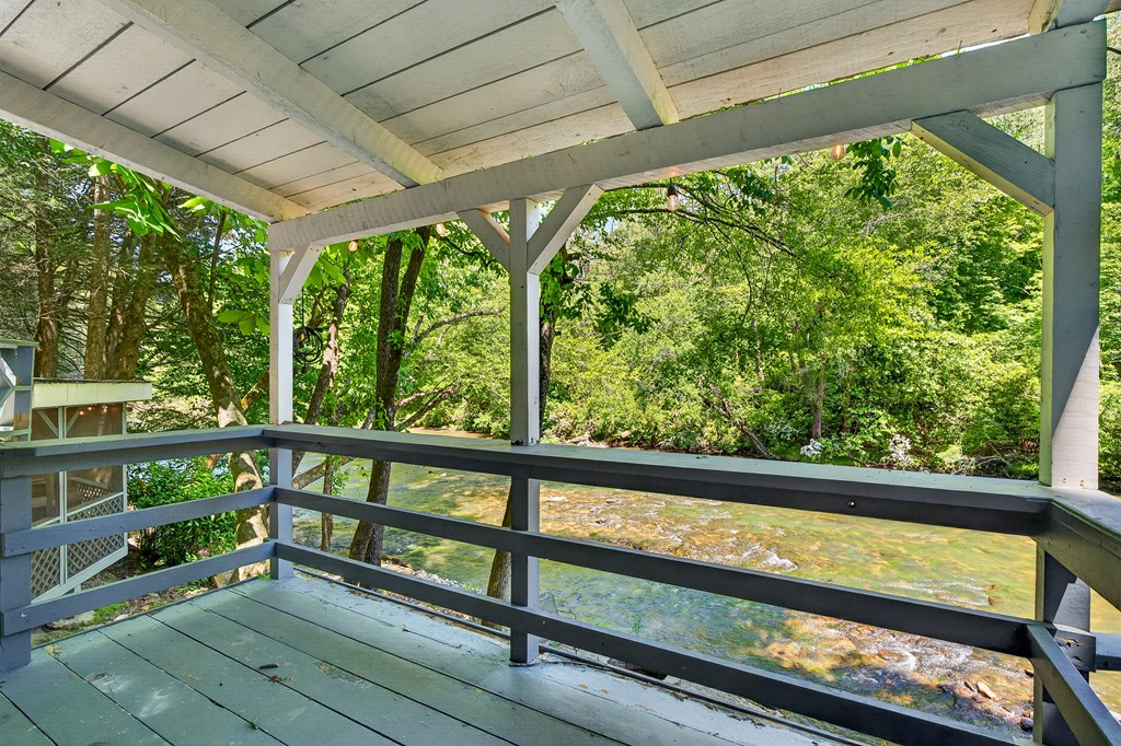 184 Grey Fox Trail
