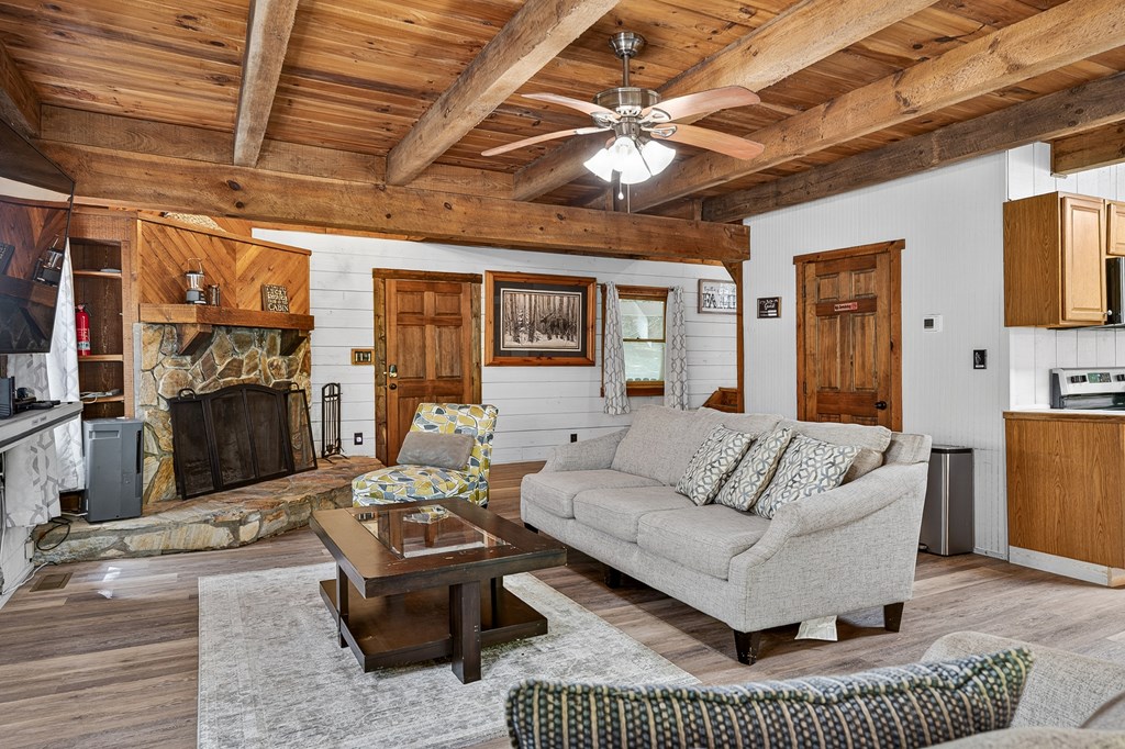 184 Grey Fox Trail