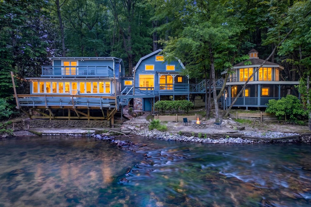 184 Grey Fox Trail