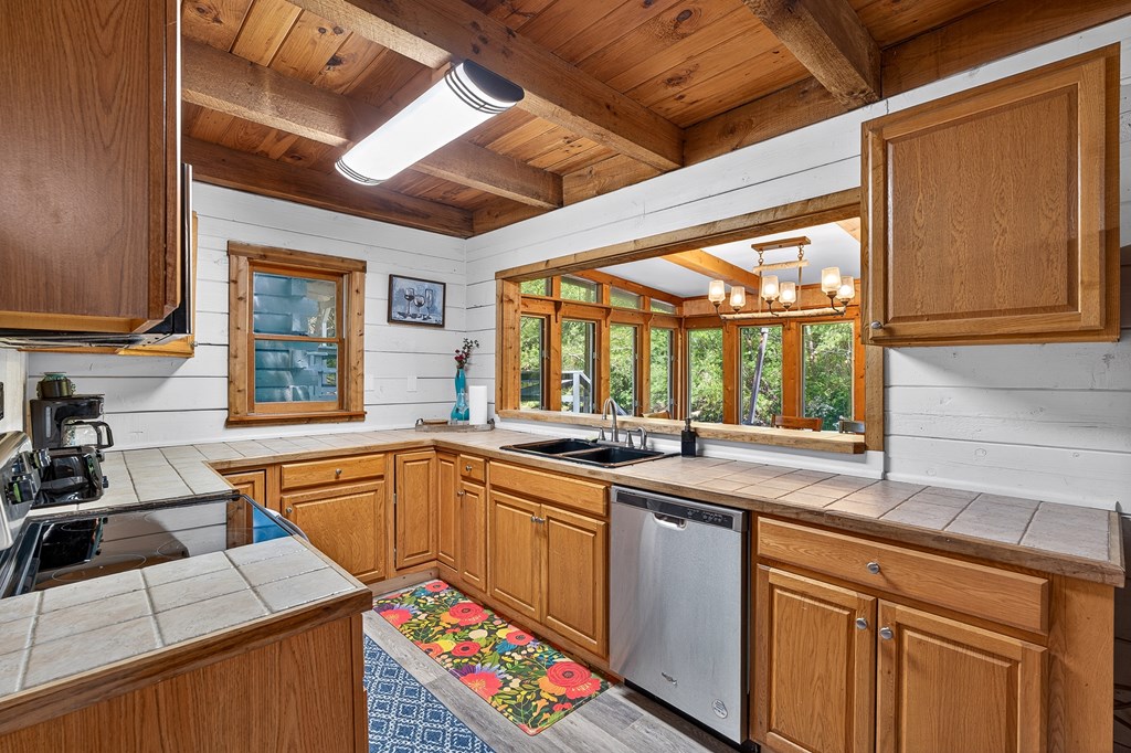 184 Grey Fox Trail