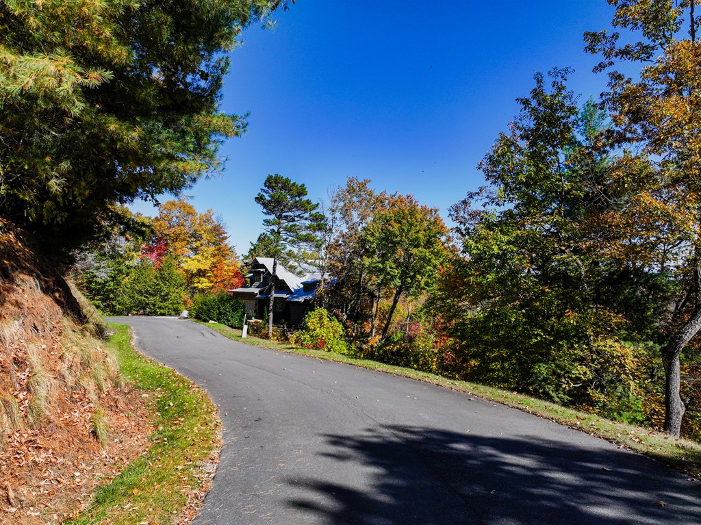 Lot 46 Utana Bluffs Trail