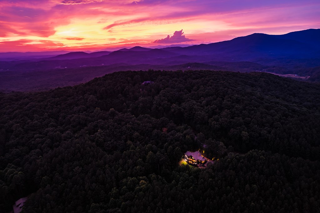 239 Ridge Top Drive