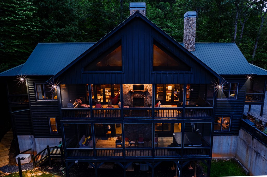 239 Ridge Top Drive