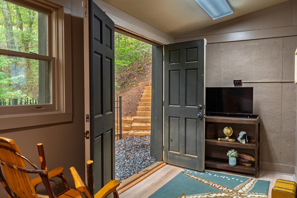 239 Ridge Top Drive