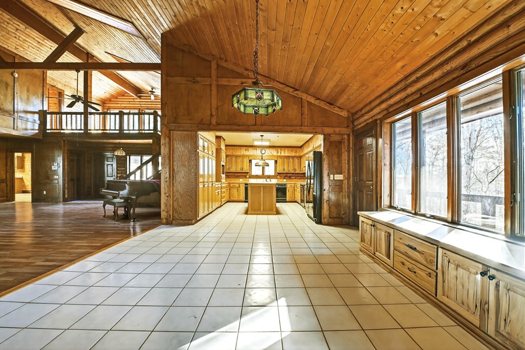 200 Lookiba Lane