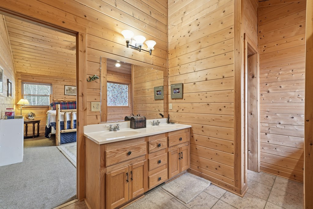 97 Fox Mountain Crossing