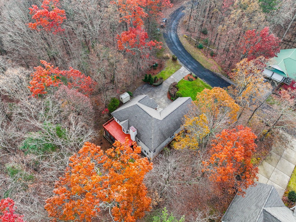 82 Thornwood Court