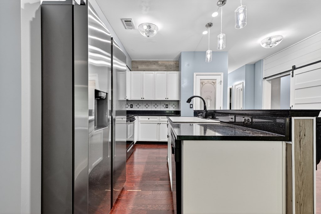 222 Ridgehaven Trail