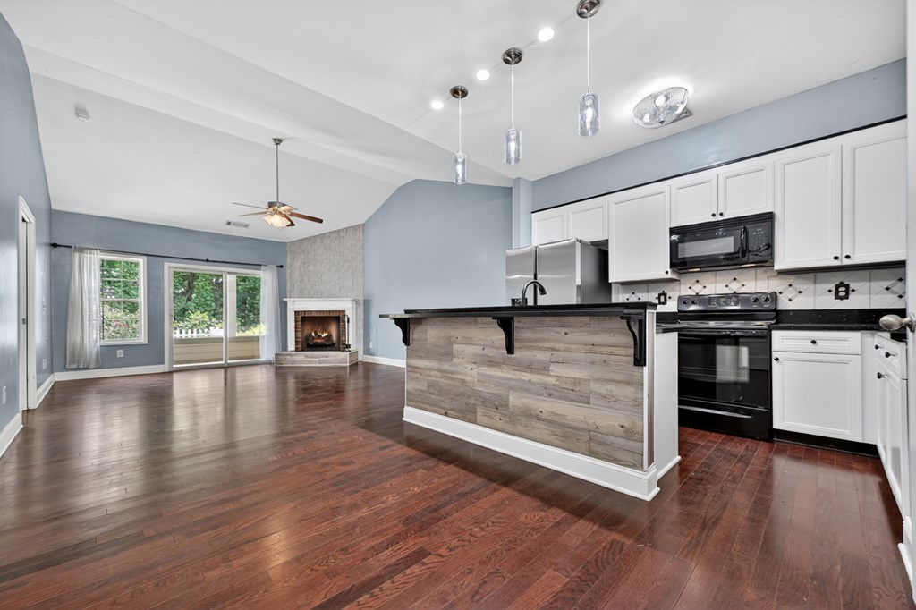 222 Ridgehaven Trail