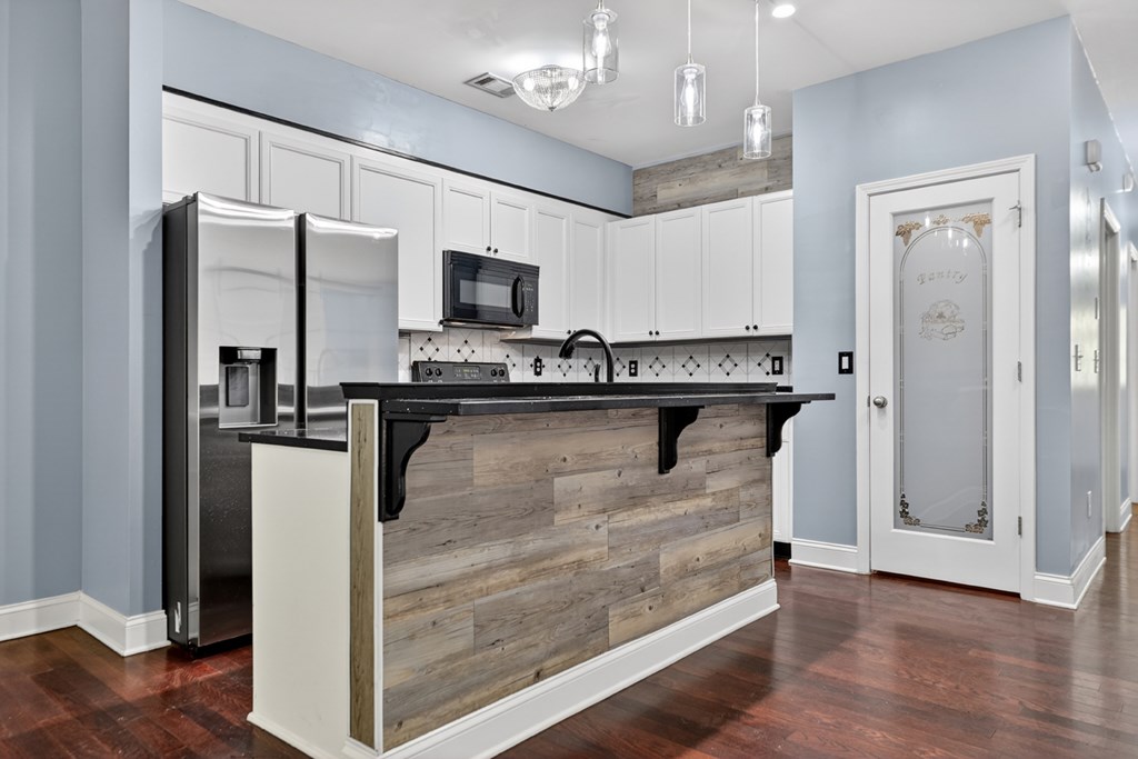 222 Ridgehaven Trail