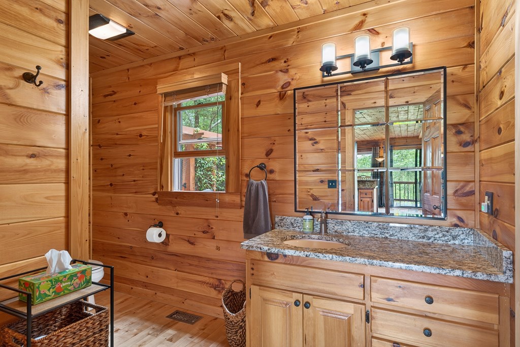 40 Foxfire Lane