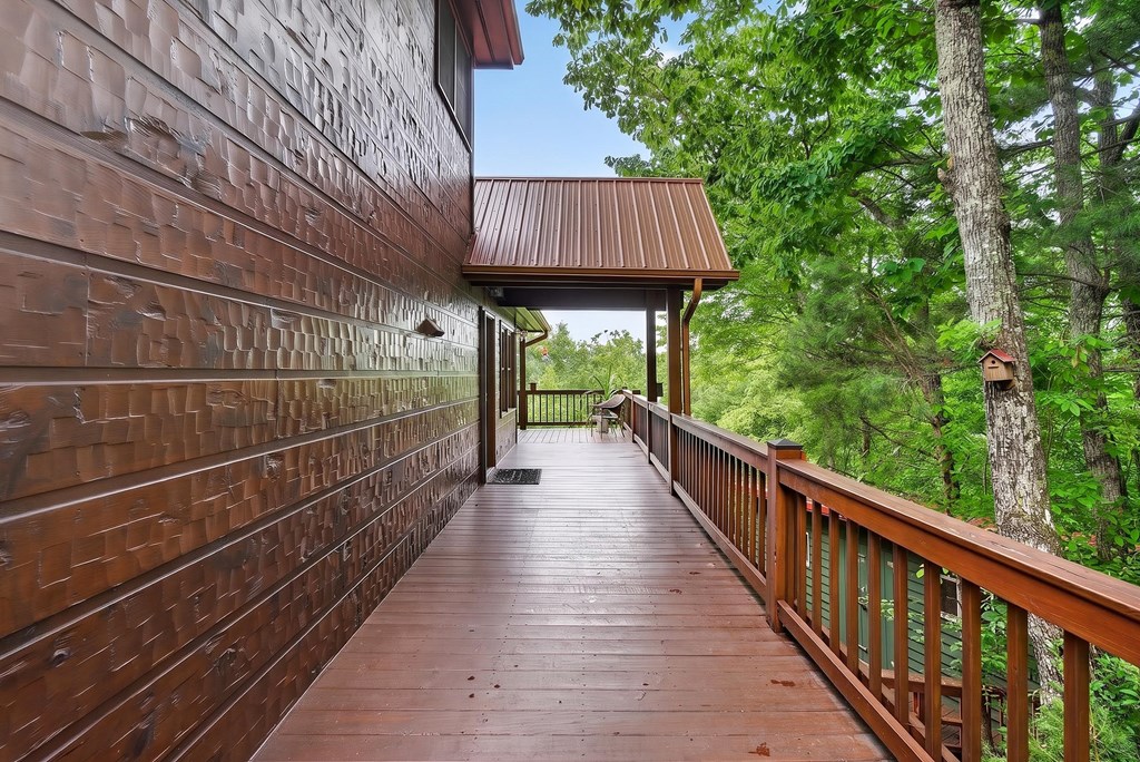 40 Foxfire Lane