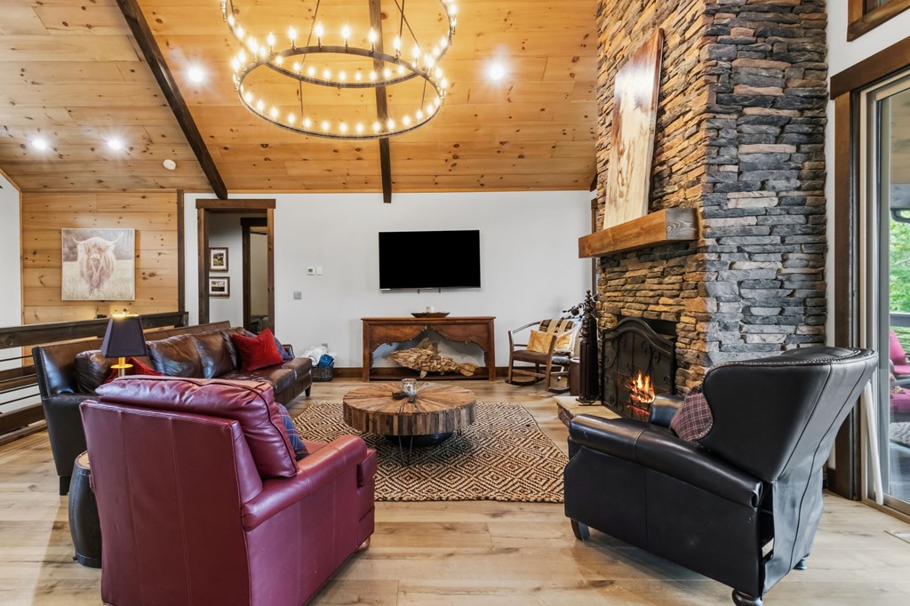254 Leatherwood Mountain Road
